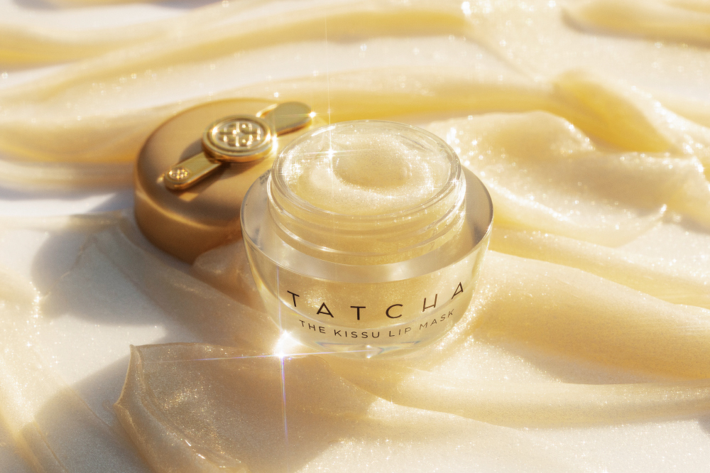 102025 Promo Image Kissu Gold Leaf 1000x666 B